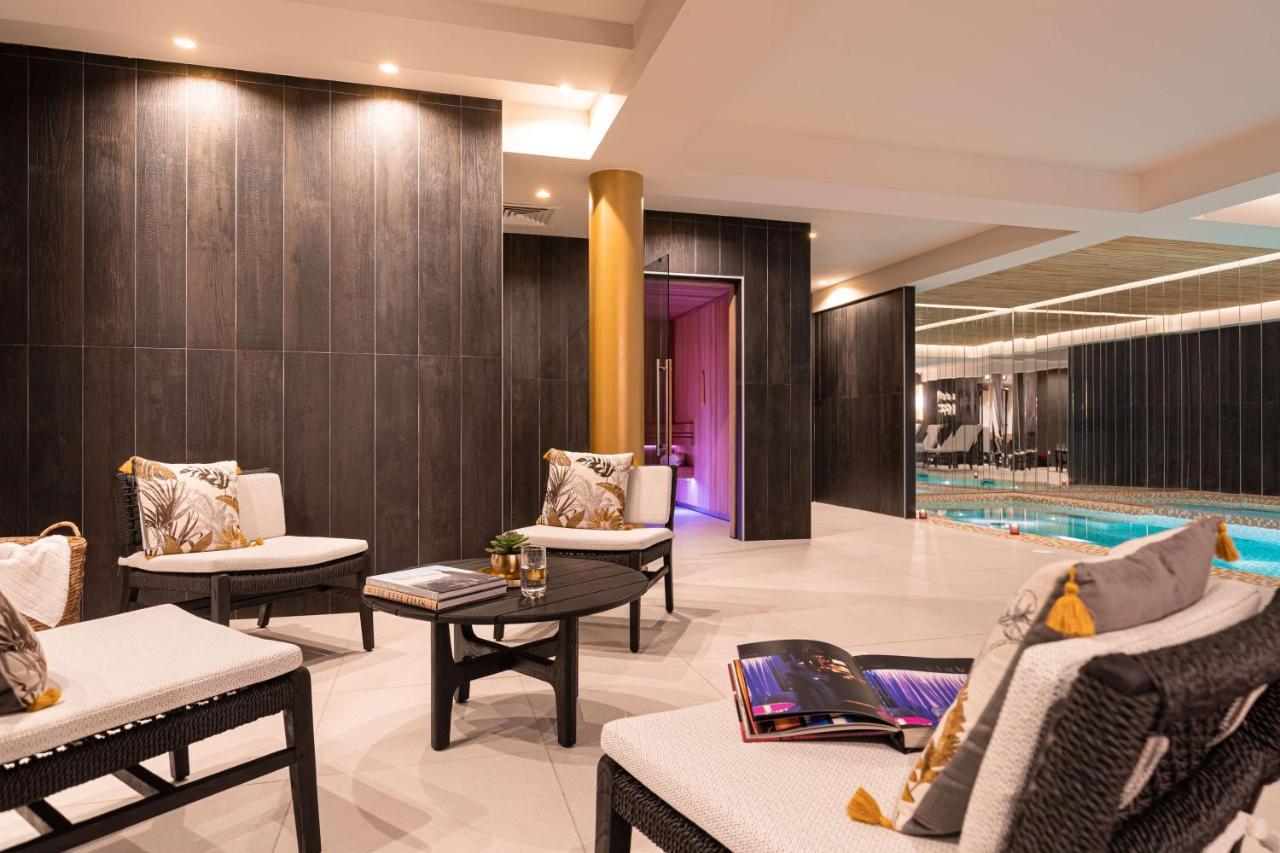 Hotel Yac Paris Clichy, A Member Of Radisson Individuals Buitenkant foto