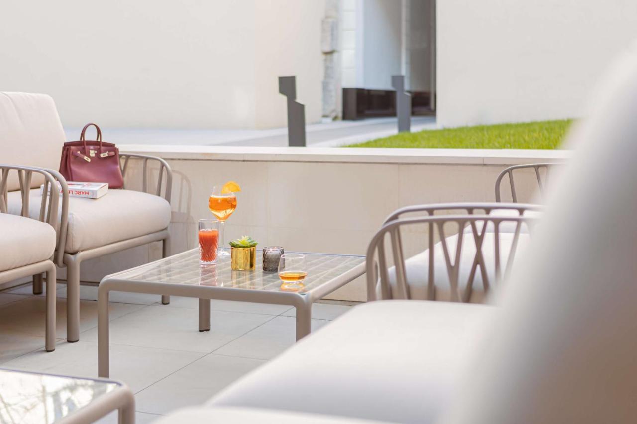 Hotel Yac Paris Clichy, A Member Of Radisson Individuals Buitenkant foto